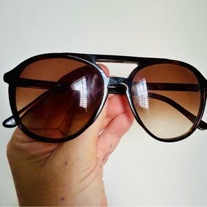 Wildfox Amelia Sunglasses – Tortoise 🕶️